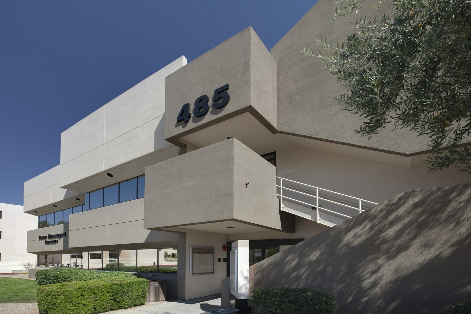 Chandler Medical Office Building, exterior front entrance